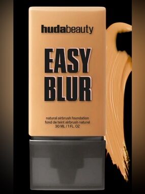 HUDA BEAUTY Easy Blur Natural Airbrush Foundation - Caramel 355 W